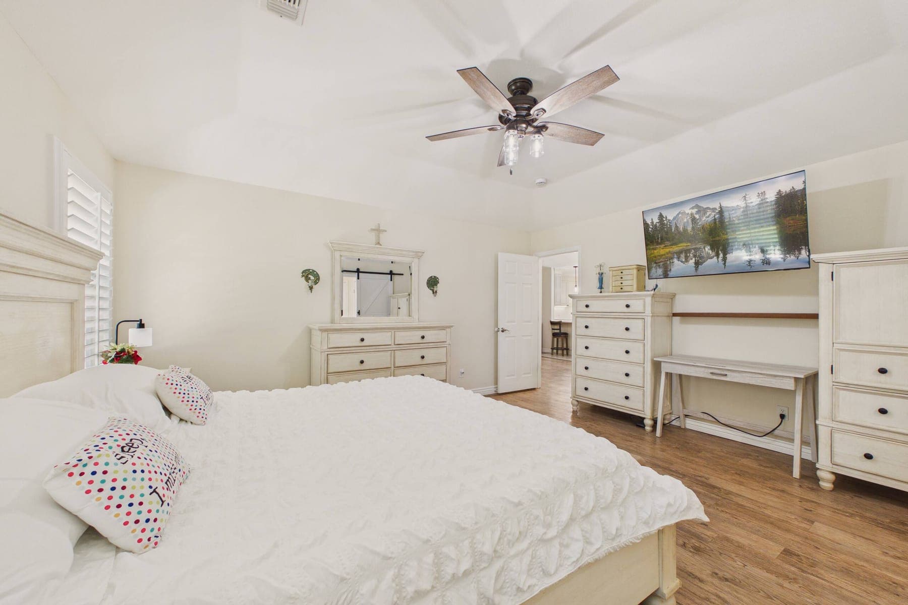 A further view of the third bedroom.